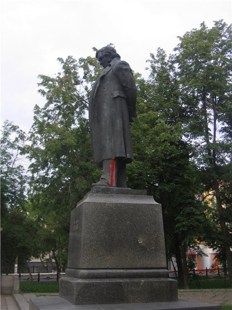№4, Константин Варфаломеев №4, Константин Варфаломеев