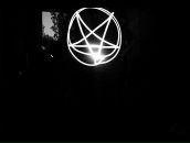 Bruce Raw фотография #16 (источник - https://vk.com/id629149)