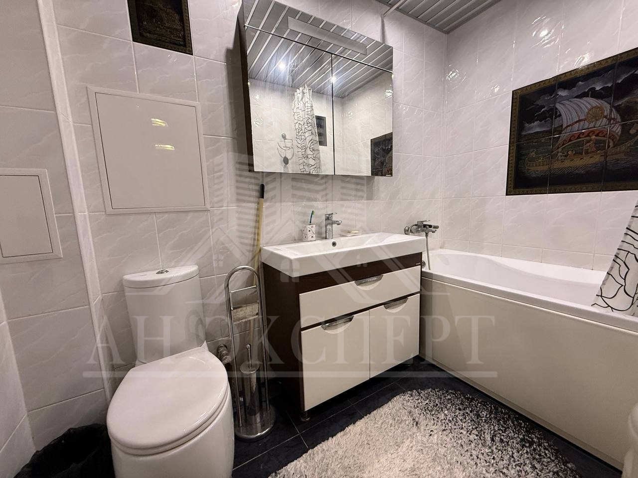 🔑 ПРОДАМ 3-Х КОМНАТНУЮ КВАРТИРУ 🔑 📍 Расположение:г.Стаханов, ул Курченко дом 19✅(р-н Наташи) 🏢 Этаж - 3/9✅ 📌Площадь- 59м² 💼 Полный пакет документов, готова к продаже ✍ ОПИСАНИЕ: 🔹Продаётся квартира с отличной планировкой в г.Стаханов🍃 🔹Квартира с хорошим ремонтом⚒️ 🔹Просторная прихожая 🪴 🔹Пластиковые окна 🪟 🔹...